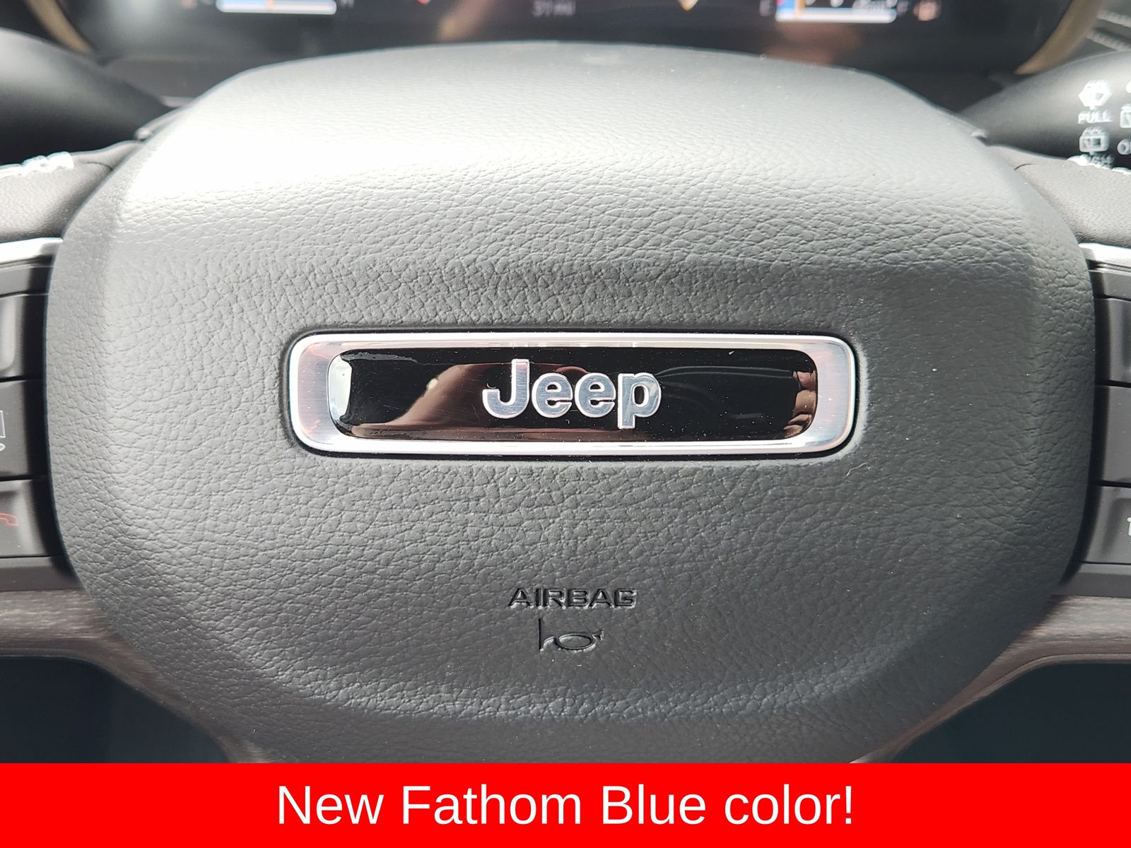 New 2026 Fathom Blue Pearlcoat Jeep L LIMITED 4X4 image 37