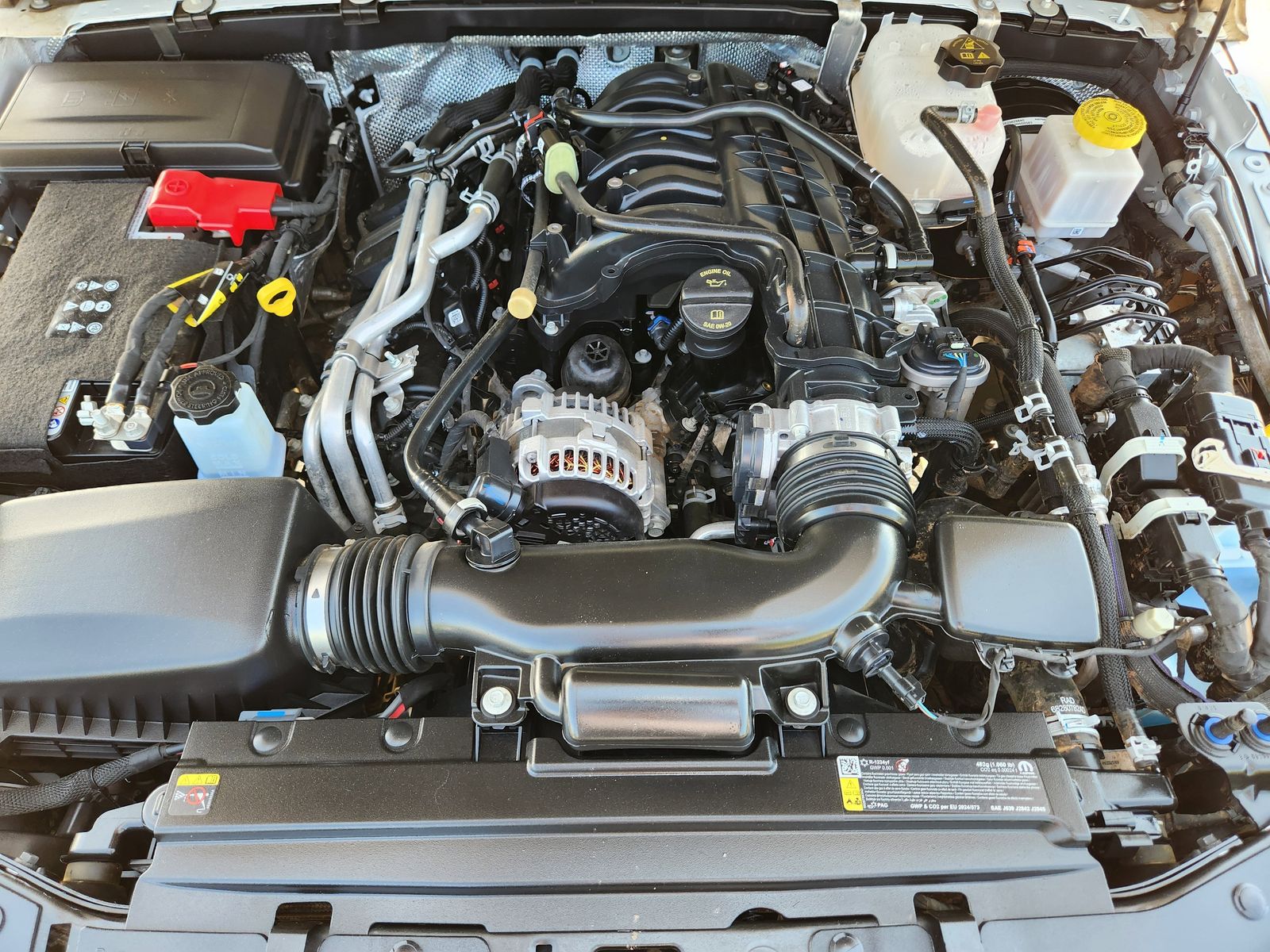 Used 2025 Bright White Jeep Sport image 41