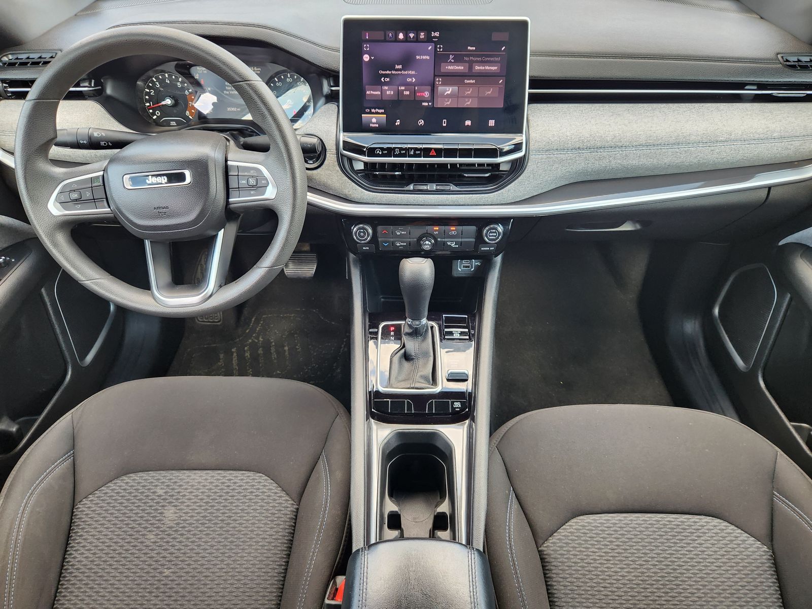 Used 2024 Silver Zynith Jeep Sport image 35