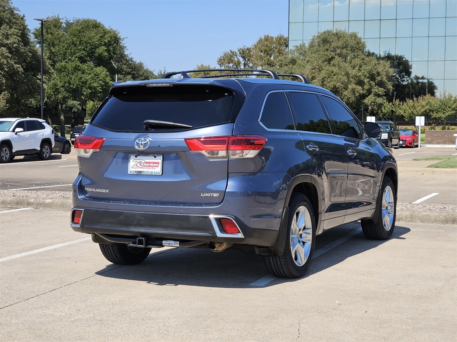 2018 Toyota Highlander Limited Platinum photo 3