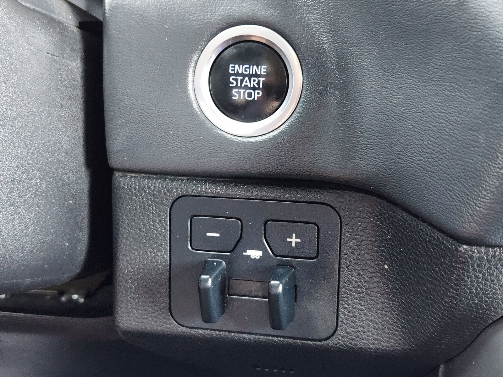 Used 2022 Midnight Black Toyota Platinum 3.5L V6 image 24