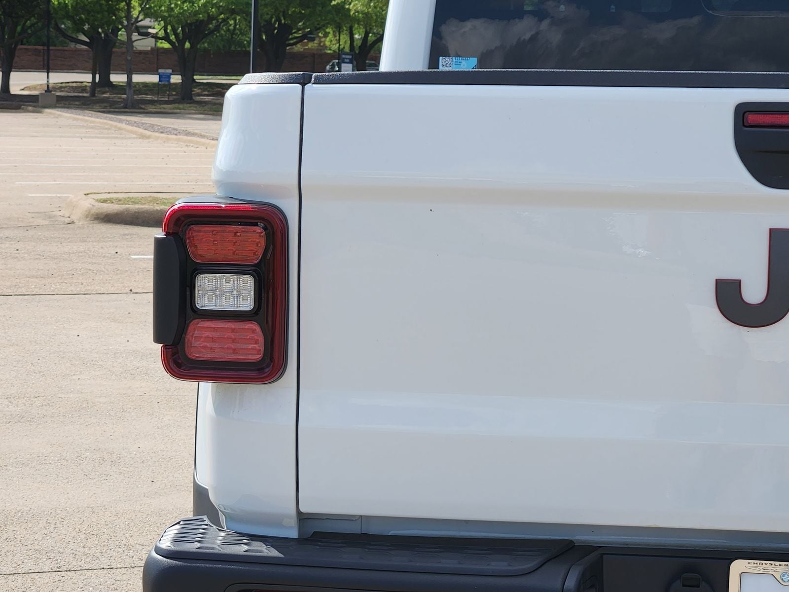 New 2026 Bright White Jeep RUBICON 4X4 image 15