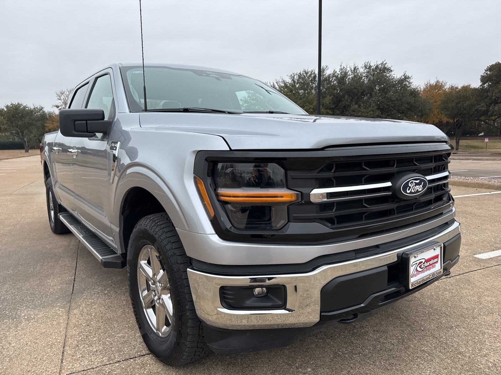 2025 Ford F-150 XLT's photo