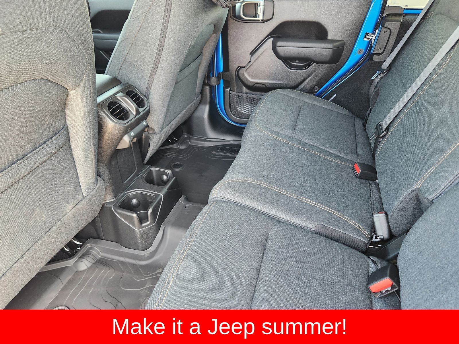 New 2026 Hydro Blue Pearlcoat Jeep 4-DOOR SPORT S image 39