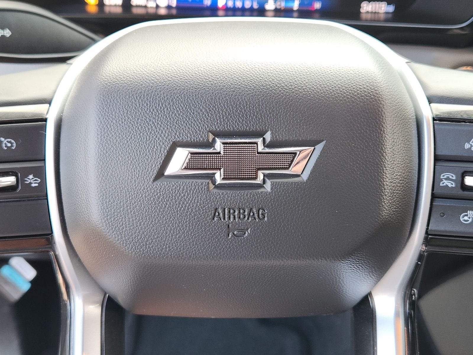 Used 2023 Sterling Gray Chevrolet ZR2 image 37
