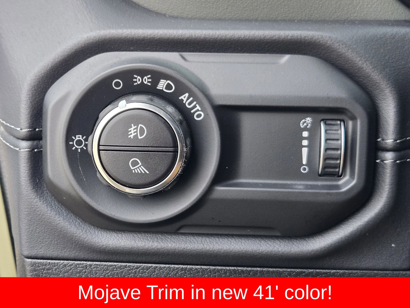 New 2026 41 Jeep MOJAVE 4X4 image 29