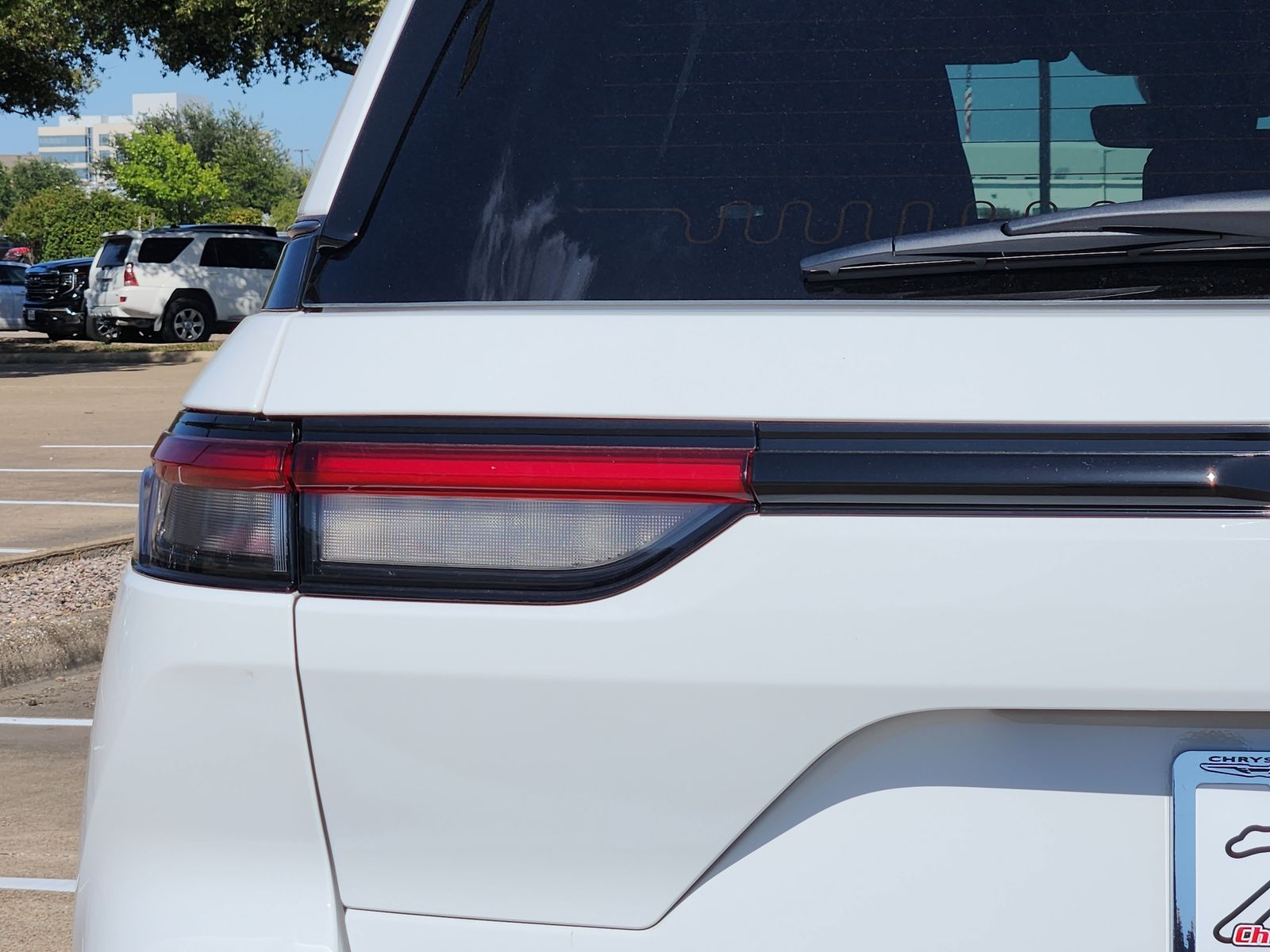 New 2026 Bright White Jeep LIMITED 4X4 image 15