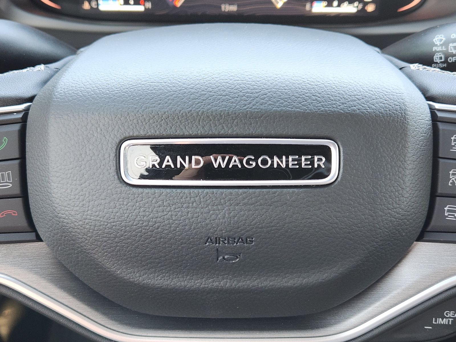 New 2026 Baltic Gray Jeep LIMITED ALTITUDE 4X4 image 36