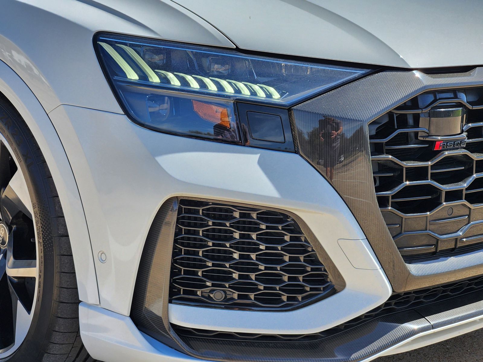 Used 2023 Glacier White Audi 4.0T image 9