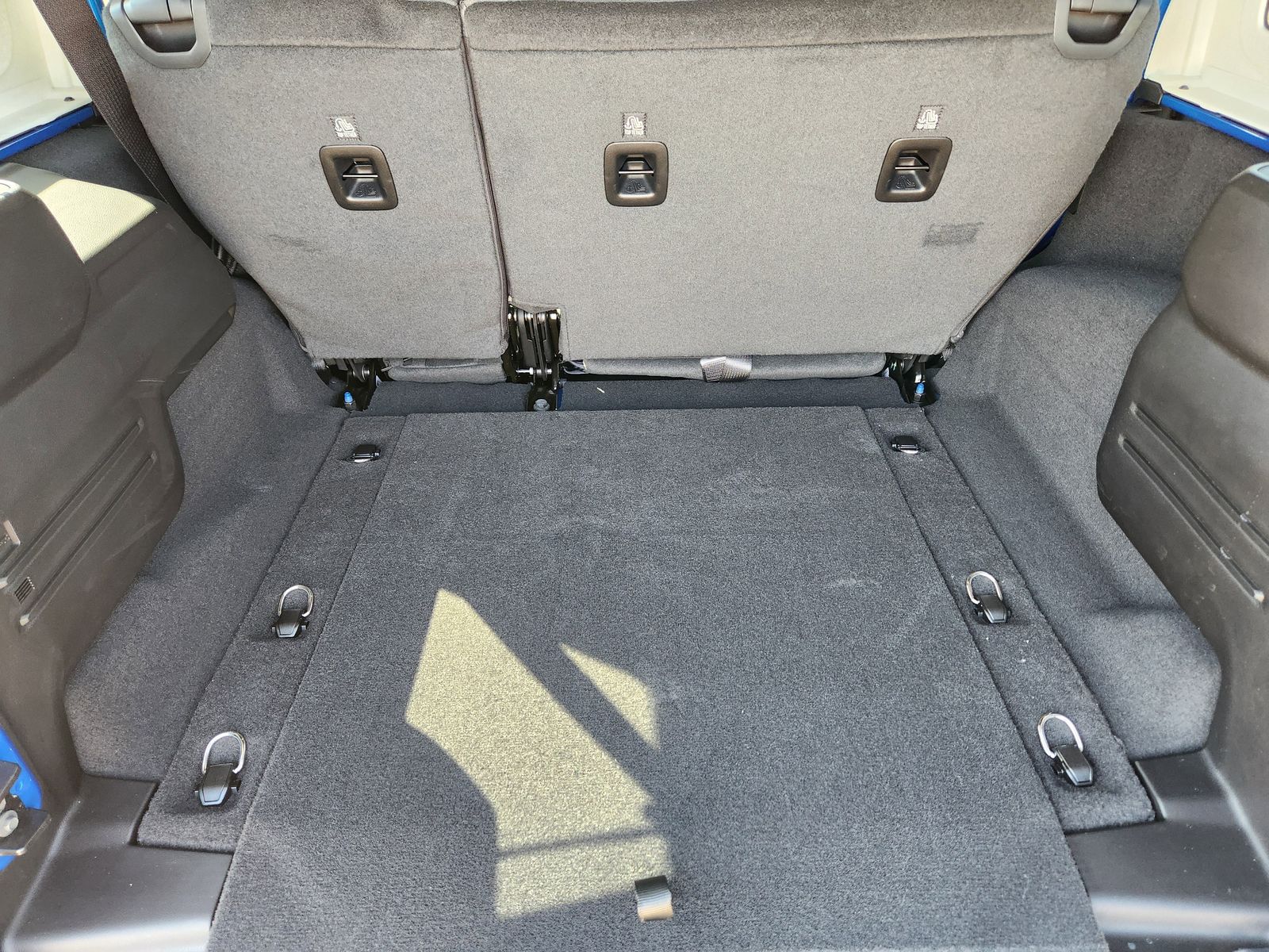 New 2026 Hydro Blue Pearlcoat Jeep 4-DOOR SPORT S image 41