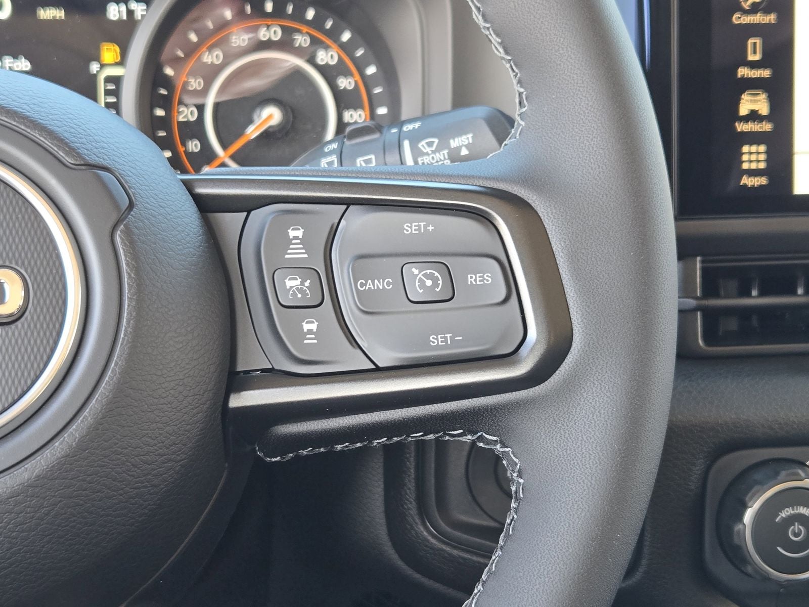 New 2026 Bright White Jeep 4-DOOR SPORT S image 28