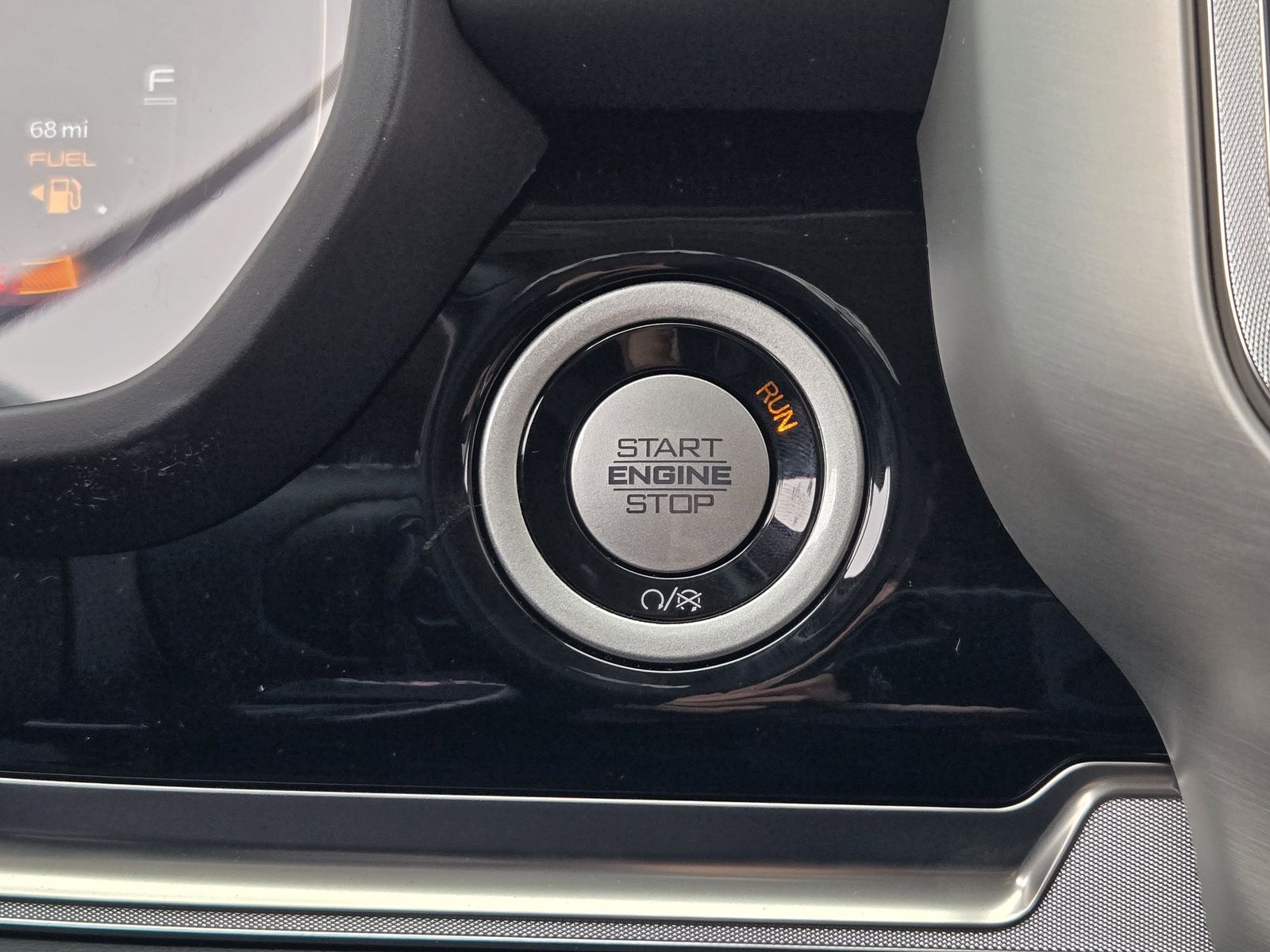 New 2026 Diamond Black Crystal Pearlcoat Ram TUNGSTEN CREW CAB 4X4 image 22