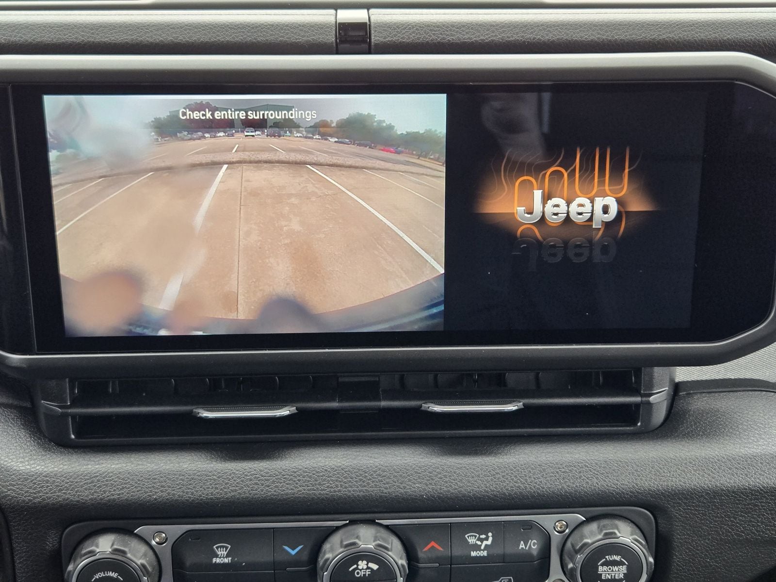 New 2026 41 Jeep 2-DOOR SPORT image 18