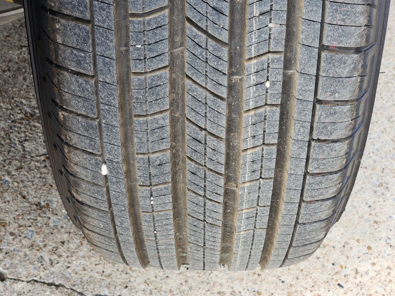 New 2026 Bright White Jeep L LAREDO ALTITUDE 4X2 image 20