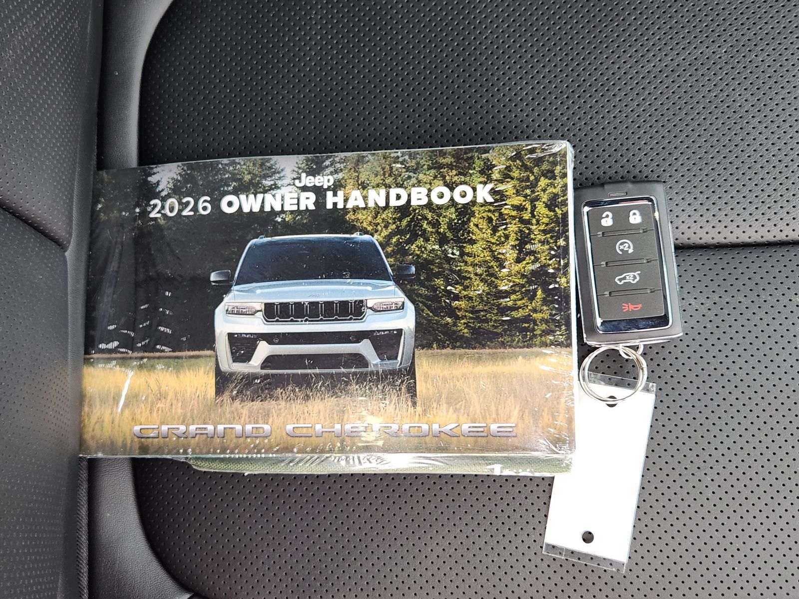 New 2026 Bright White Jeep L LIMITED RESERVE 4X4 image 44