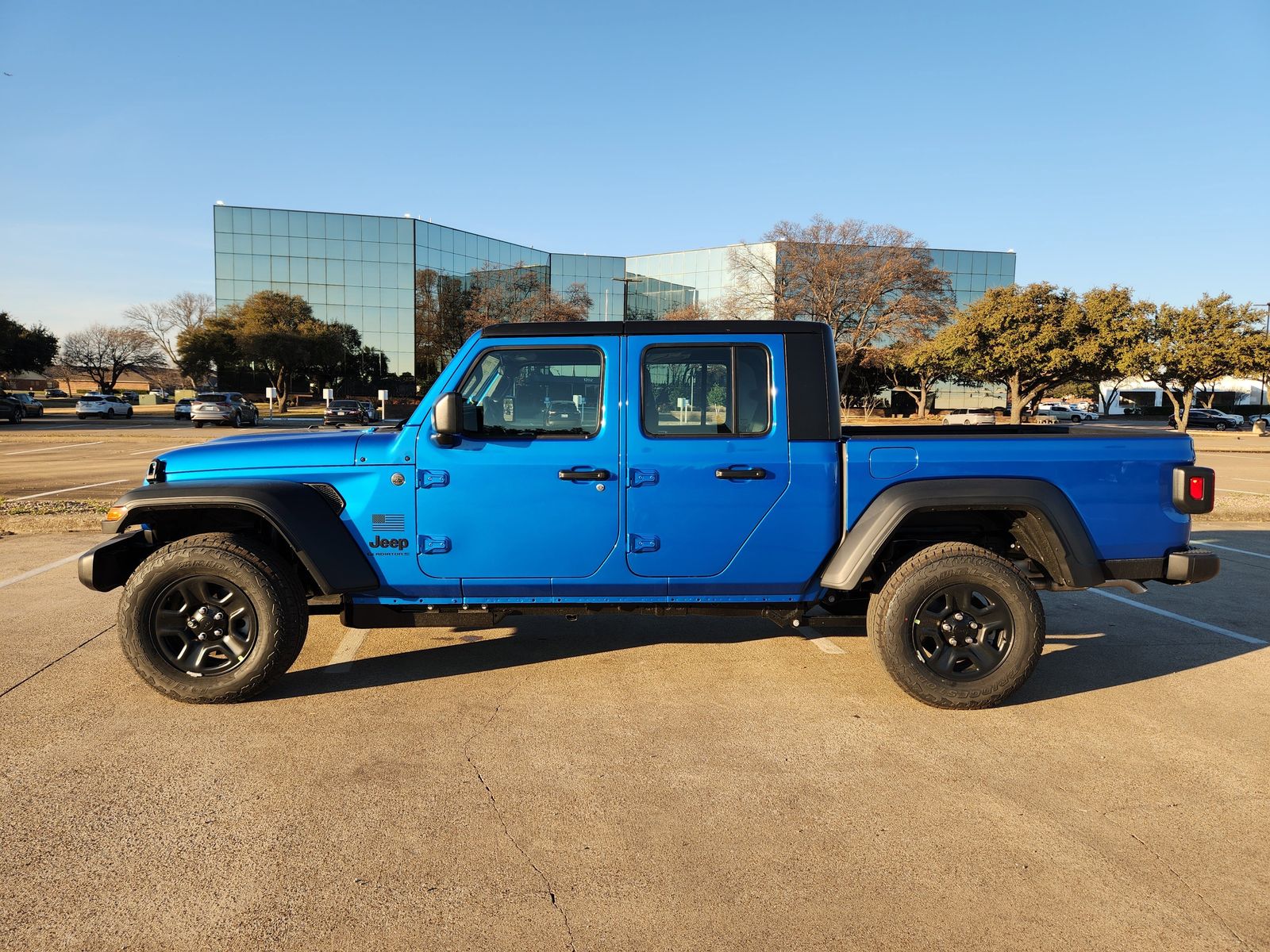 New 2026 Hydro Blue Pearlcoat Jeep SPORT 4X4 image 3