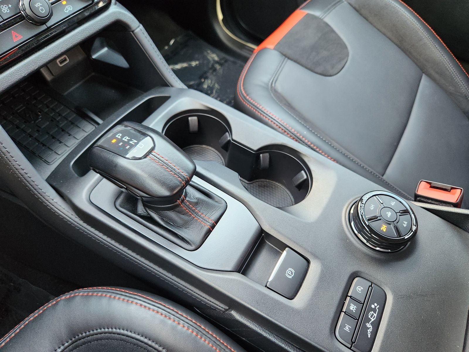 Used 2024 Oxford White Ford Raptor image 27