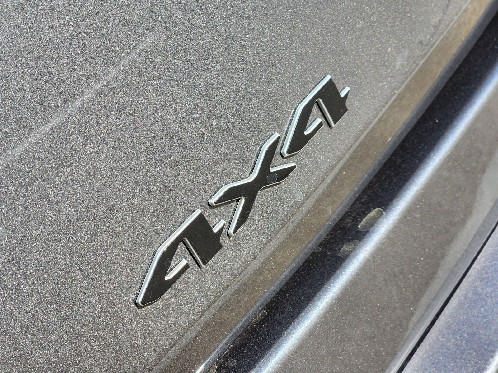 New 2026 Baltic Gray Jeep LIMITED ALTITUDE 4X4 image 19