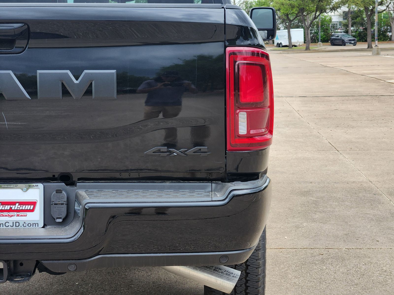 New 2026 Diamond Black Crystal Pearlcoat Ram LARAMIE CREW CAB 4X4 6