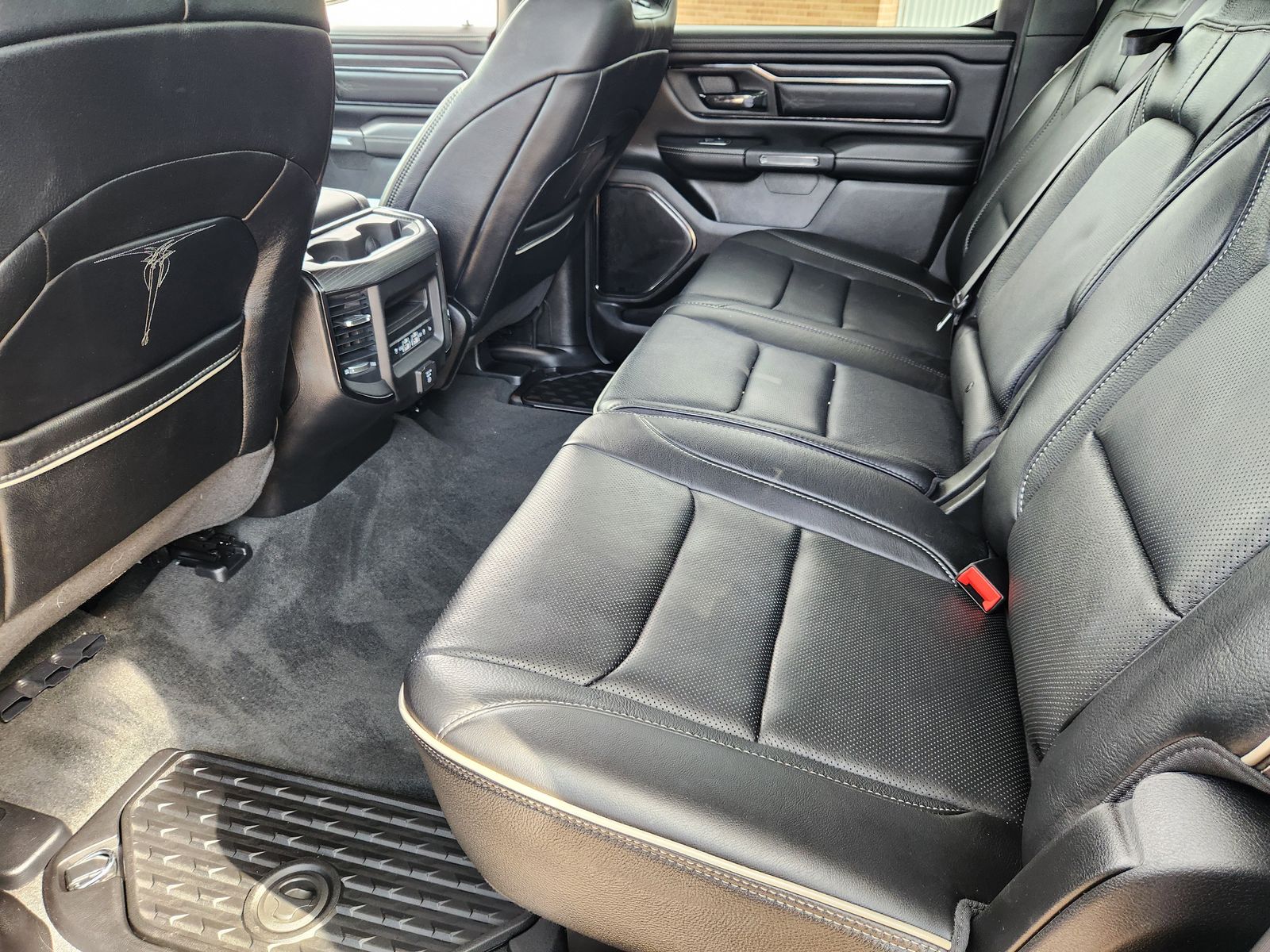 Used 2023 Granite Crystal Ram Limited image 39