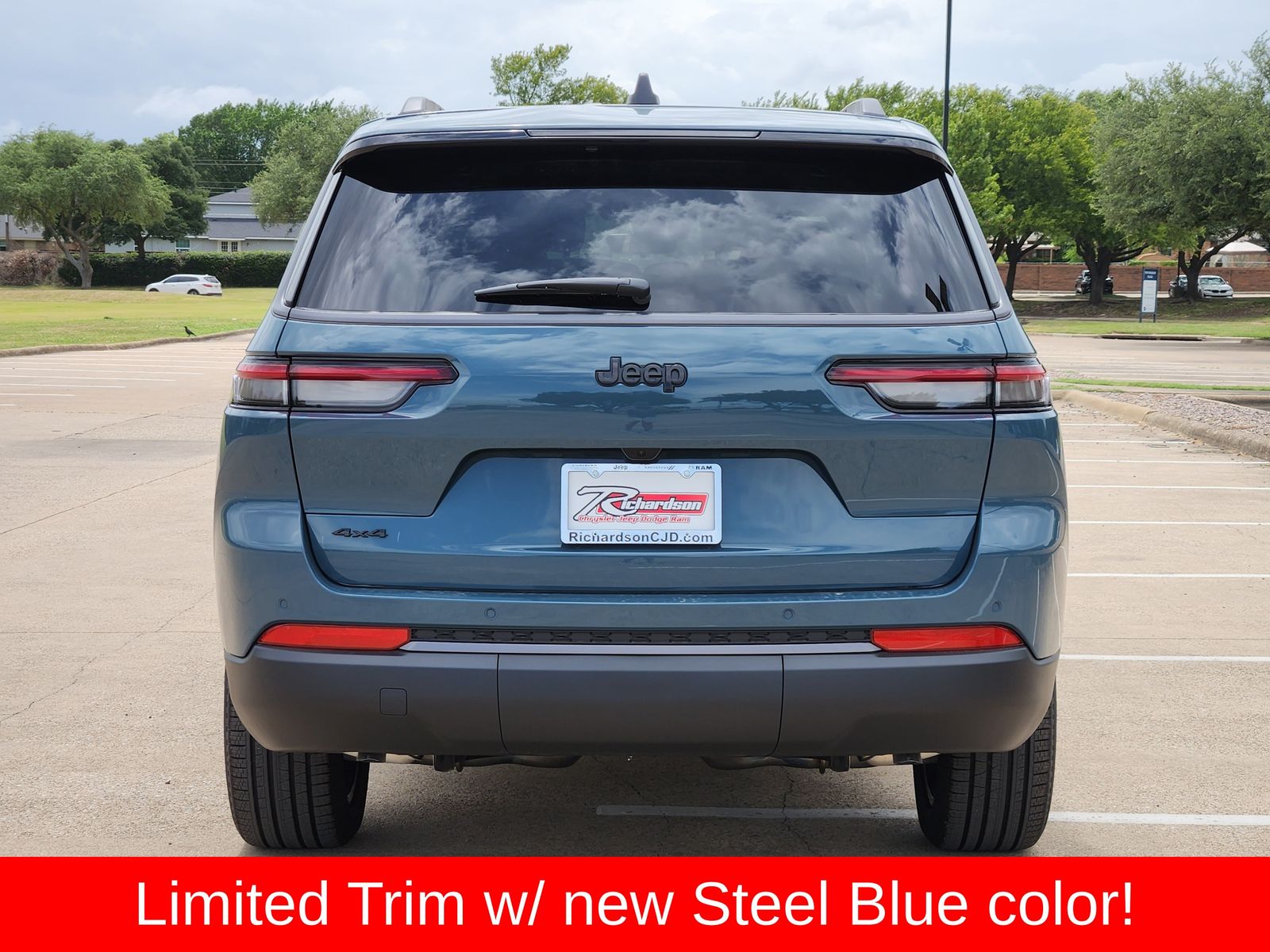 New 2026 Steel Blue Jeep L LIMITED 4X4 image 5