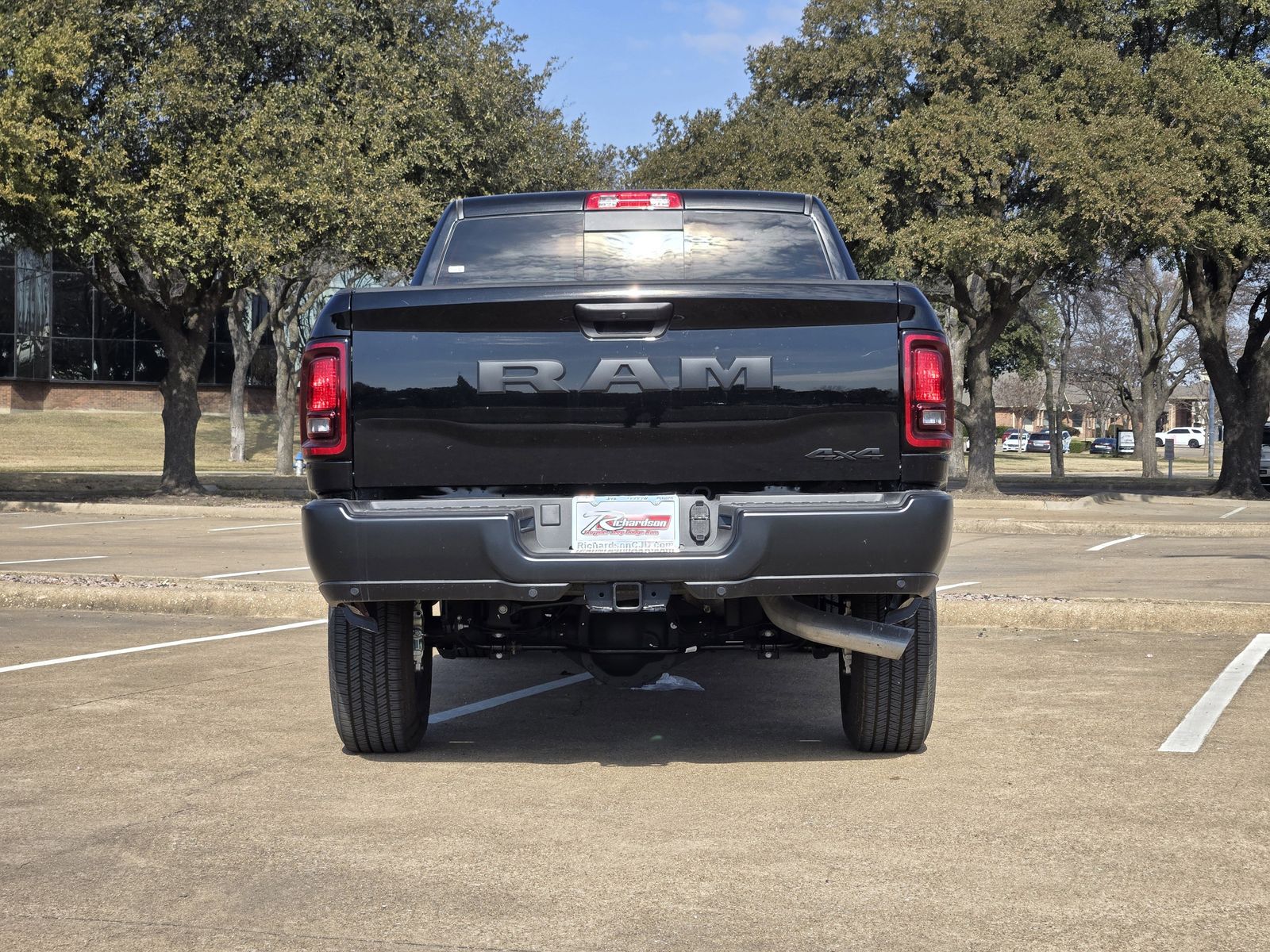 New 2026 Diamond Black Crystal Pearlcoat Ram TRADESMAN CREW CAB 4X4 6