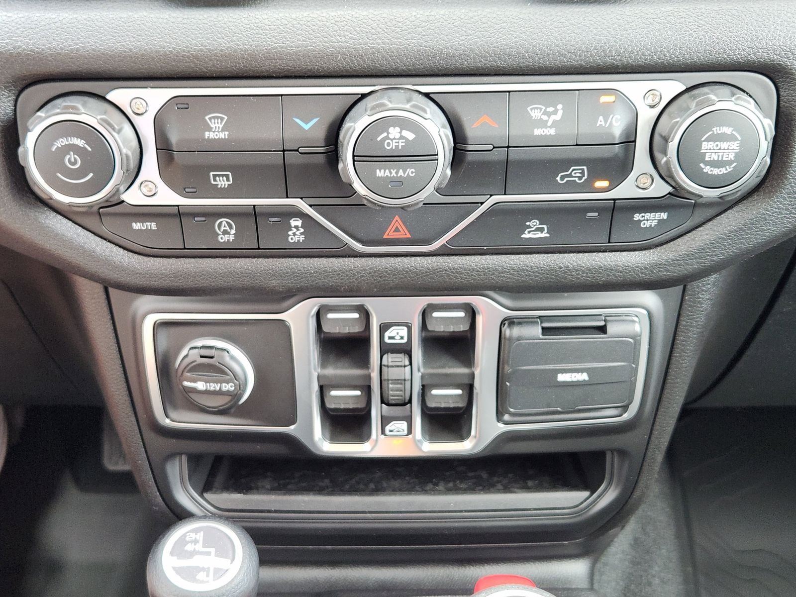 New 2026 Granite Crystal Jeep 4-DOOR SPORT image 26