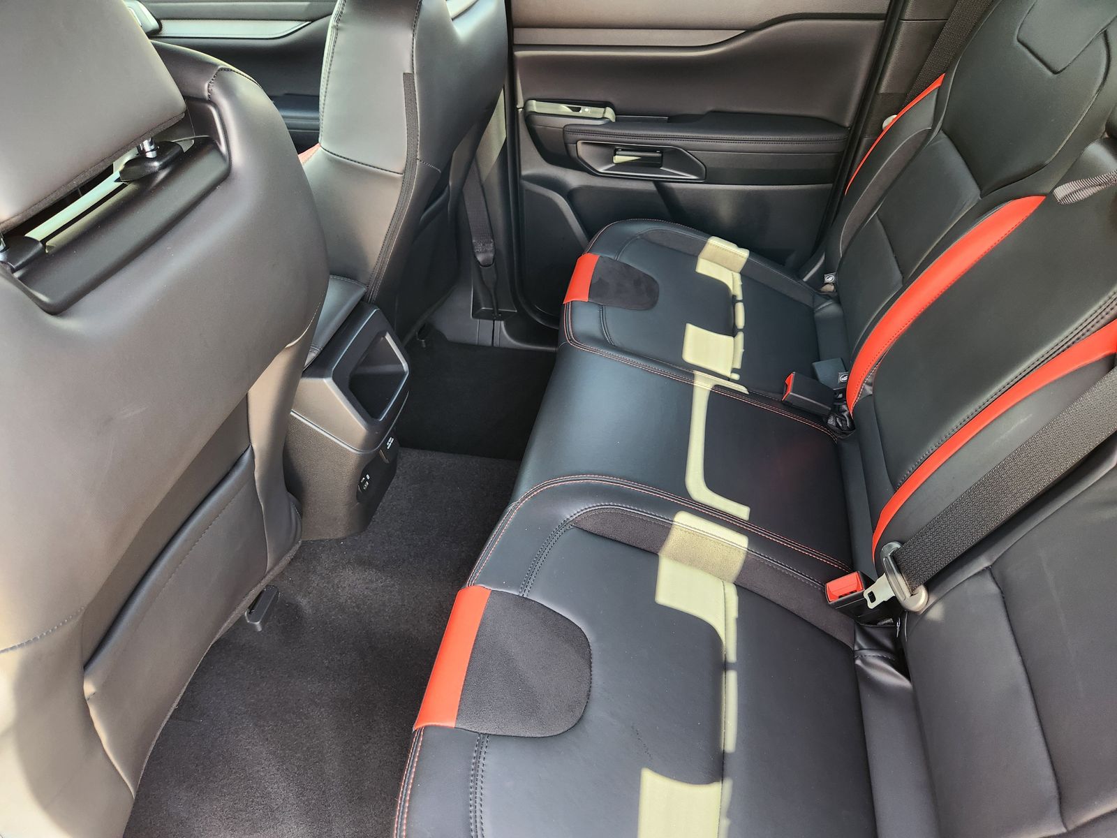 Used 2024 Oxford White Ford Raptor image 39