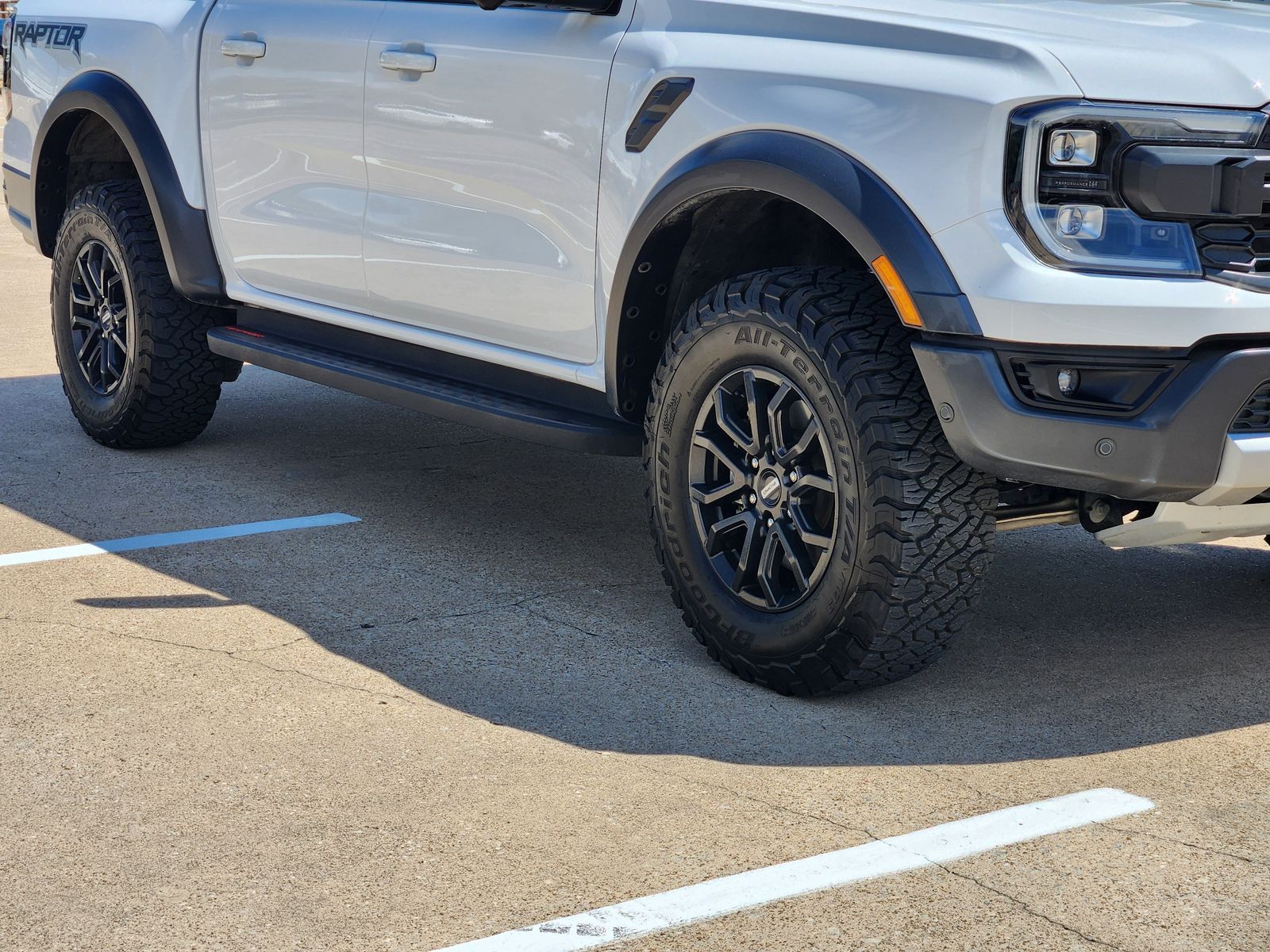 Used 2024 Oxford White Ford Raptor image 11