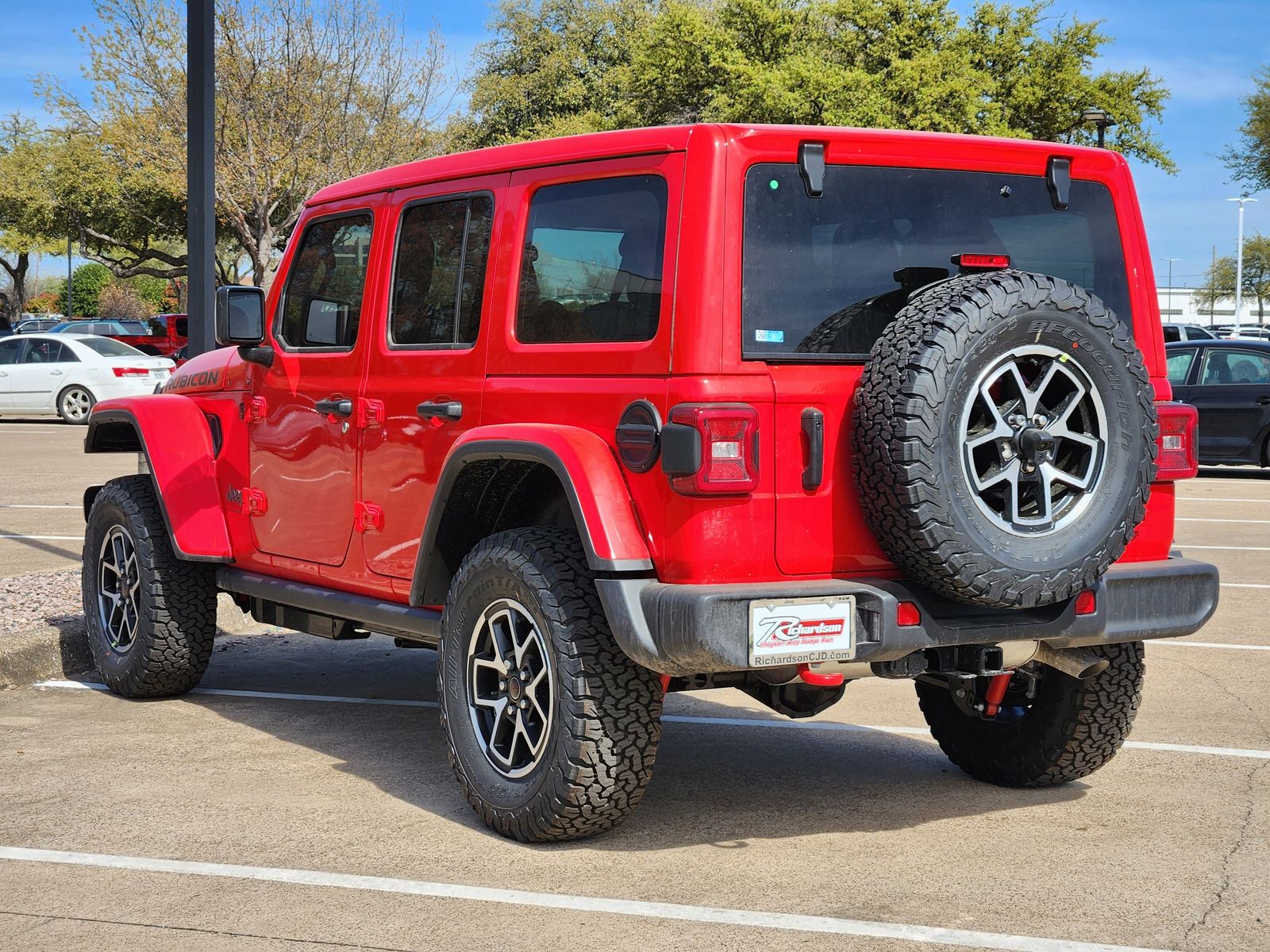 New 2026 Firecracker Red Jeep 4-DOOR RUBICON image 4