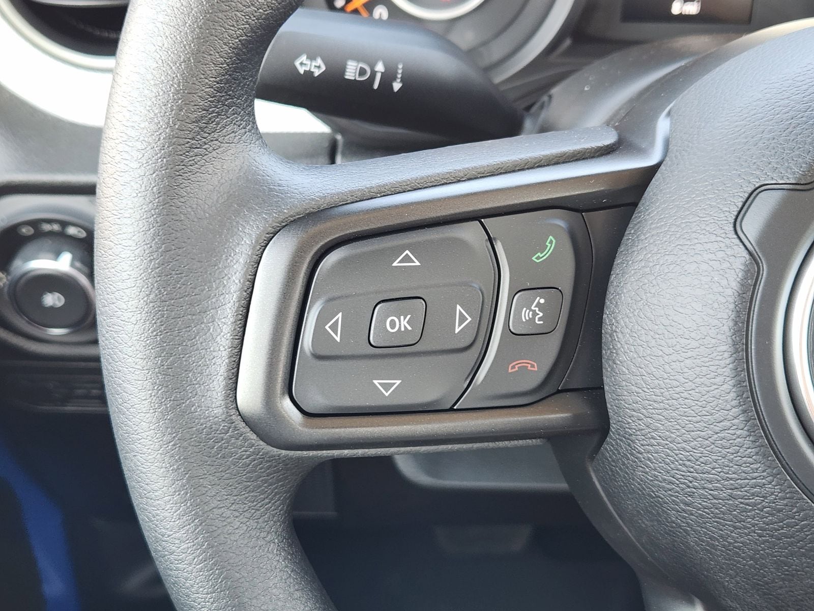 New 2026 Hydro Blue Pearlcoat Jeep 4-DOOR SPORT image 34