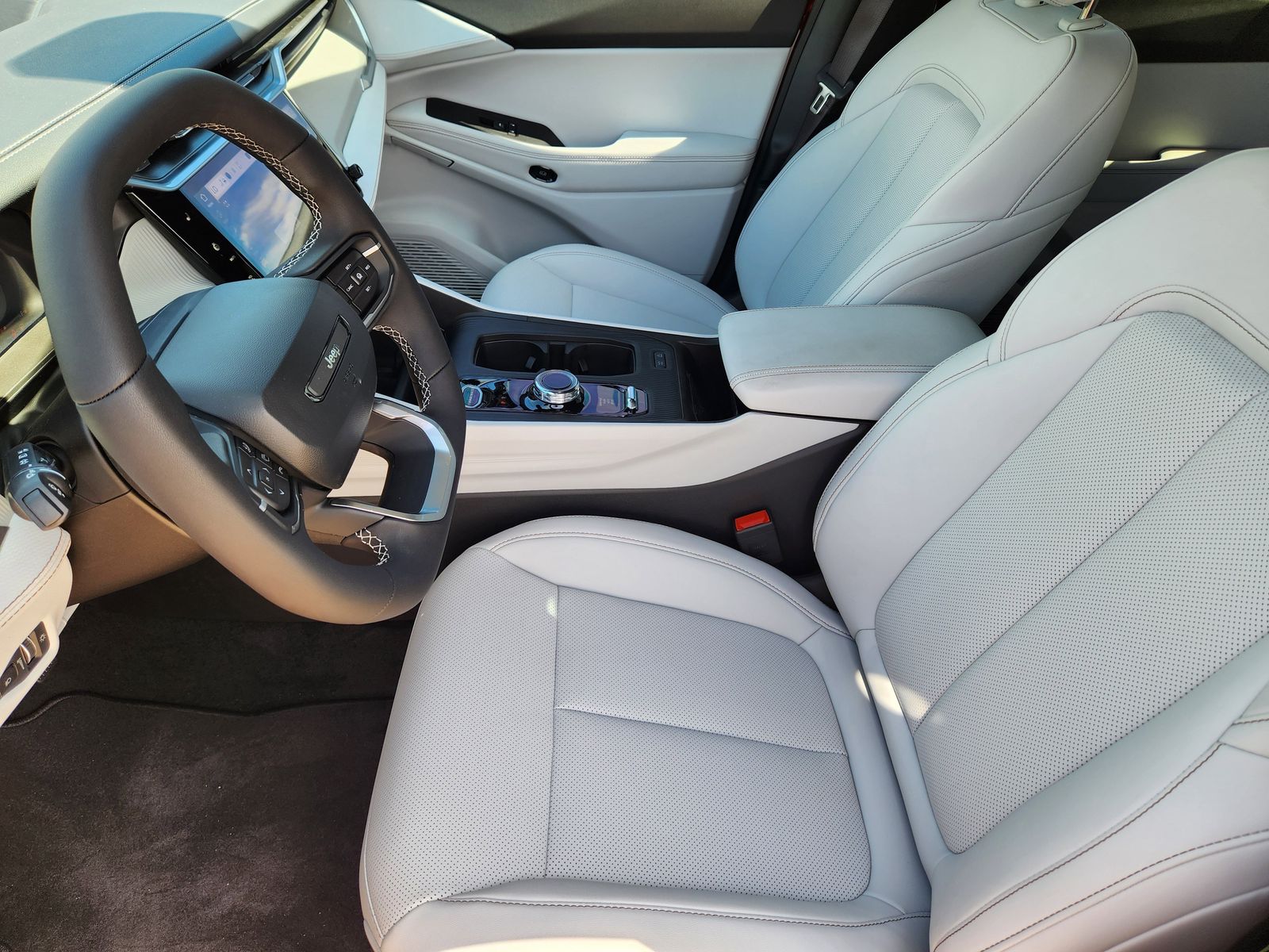 New 2026 Red Hot Pearlcoat Jeep LIMITED 4X4 image 23