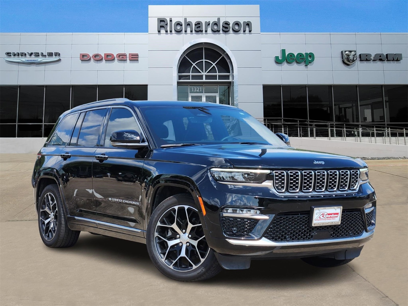 2023 Jeep Grand Cherokee