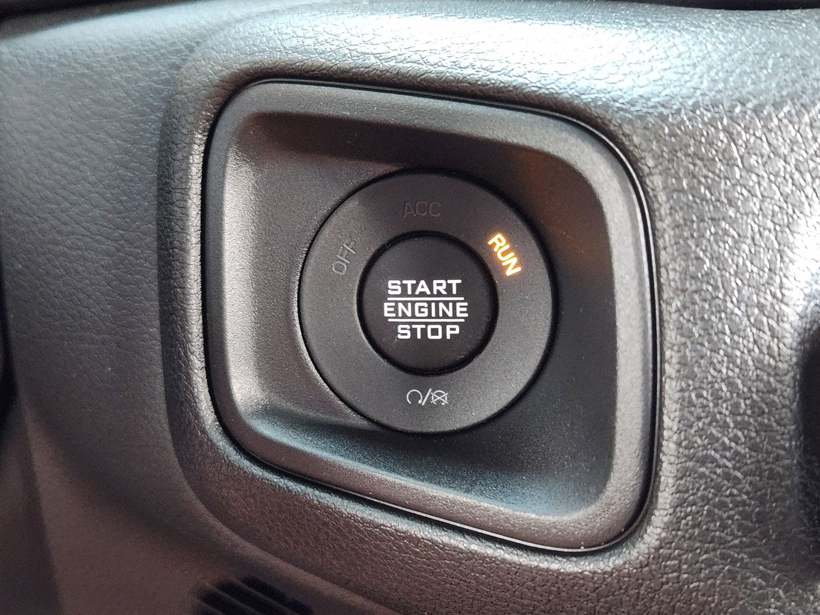 New 2026 Firecracker Red Jeep 4-DOOR WILLYS image 31