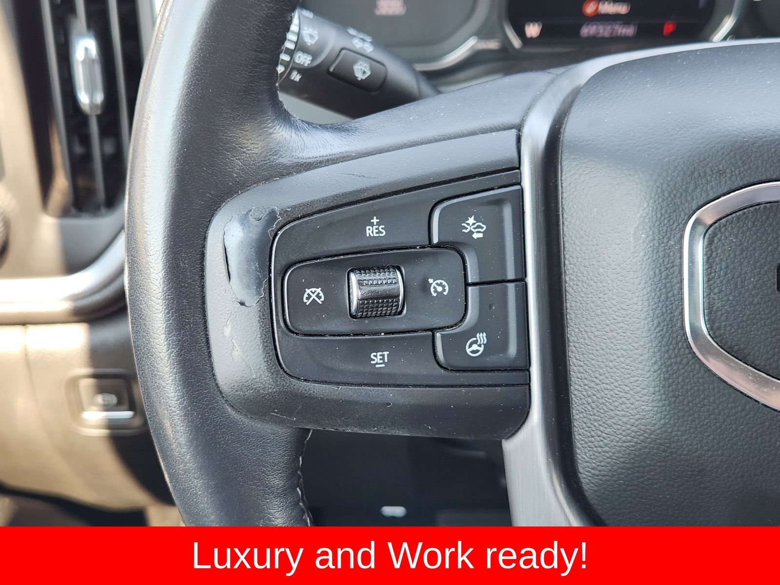 Used 2022 Onyx Black GMC Denali image 38