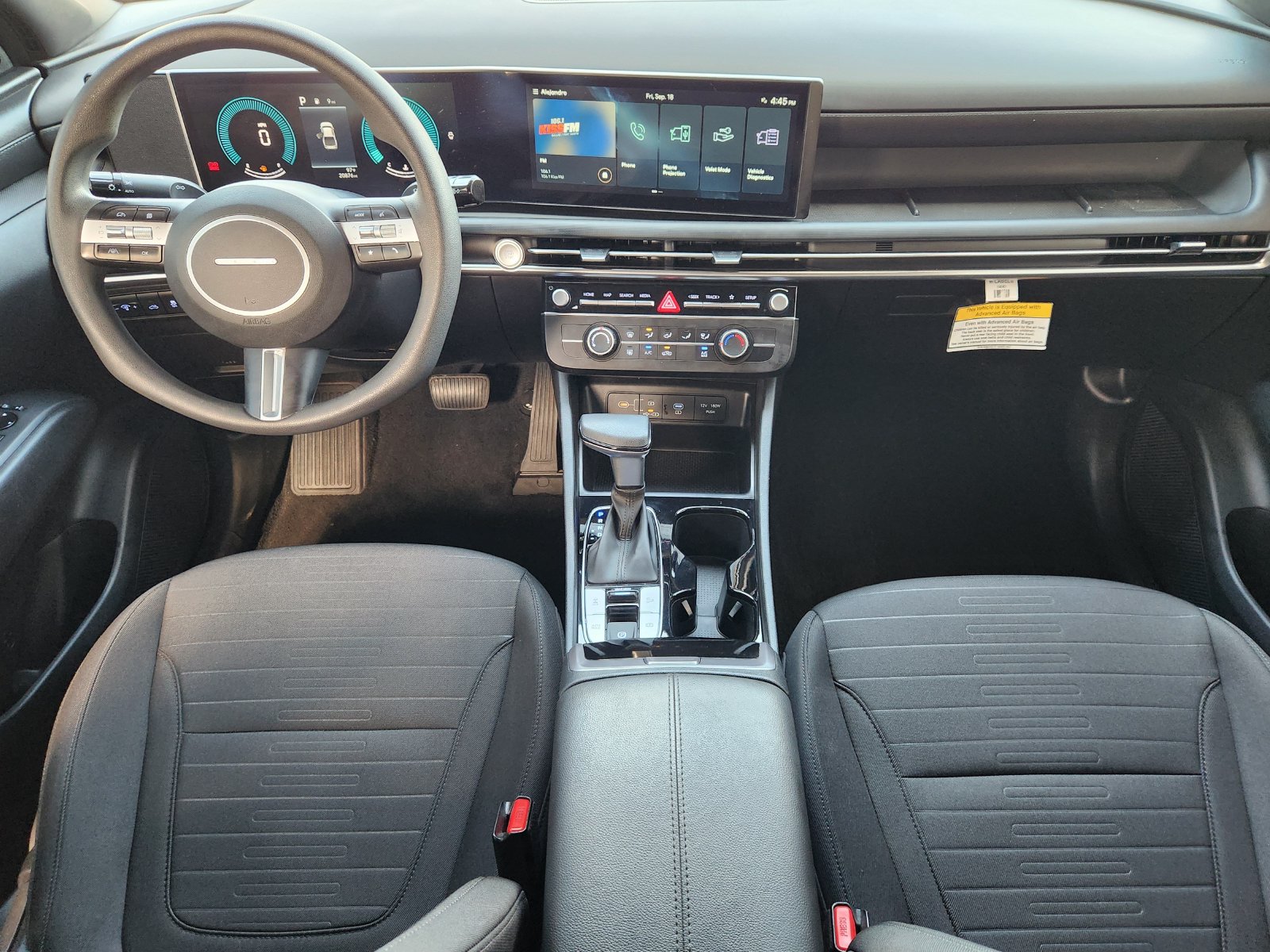 Used 2025 Atlas White Hyundai SE image 35