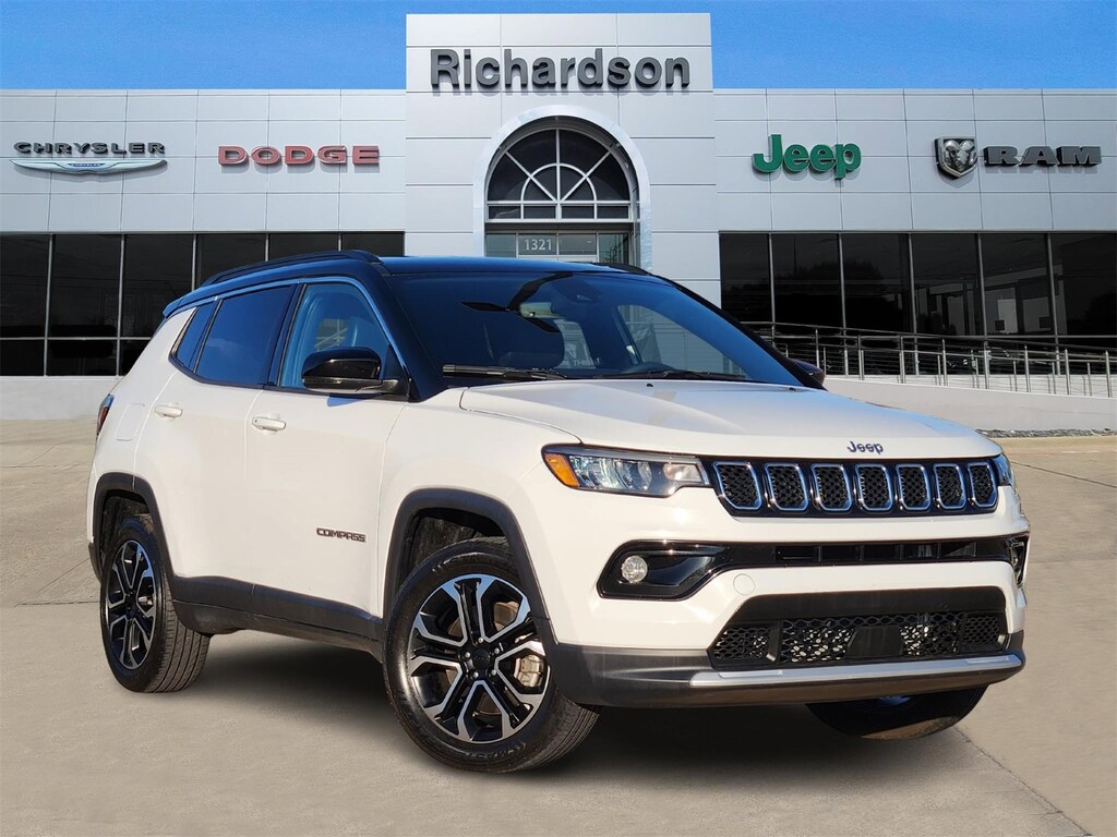 Used 2024 Jeep Compass Limited SUV