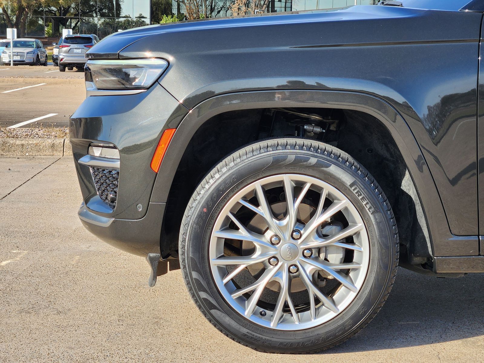 Certified Used 2023 Rocky Mountain Pearlcoat Jeep Summit image 8