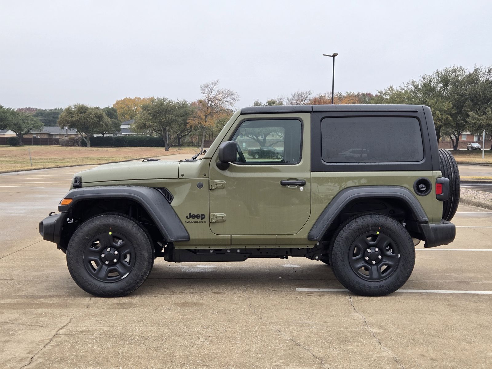 New 2026 41 Jeep 2-DOOR SPORT image 3