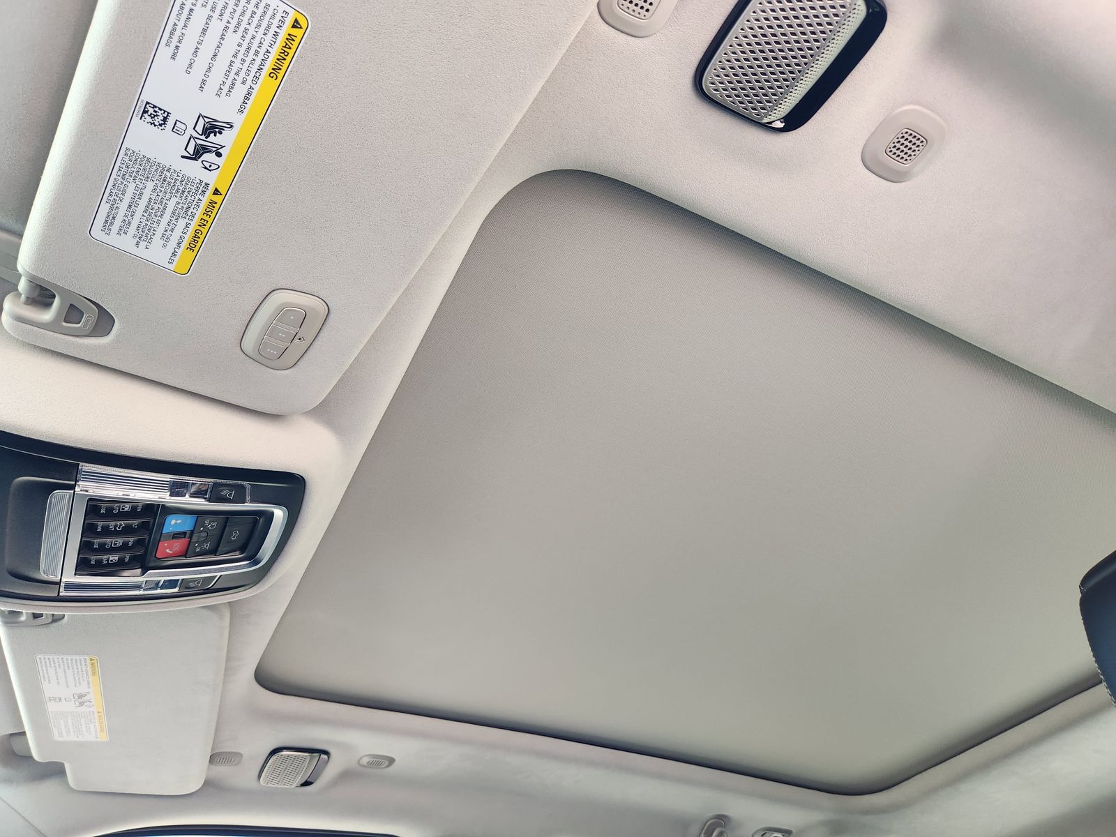 New 2026 Ivory White Tri-Coat Pearlcoat Ram TUNGSTEN CREW CAB 4X4 image 38