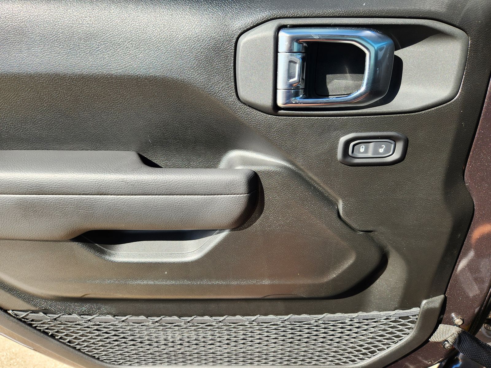 New 2026 Granite Crystal Jeep 2-DOOR SPORT image 31