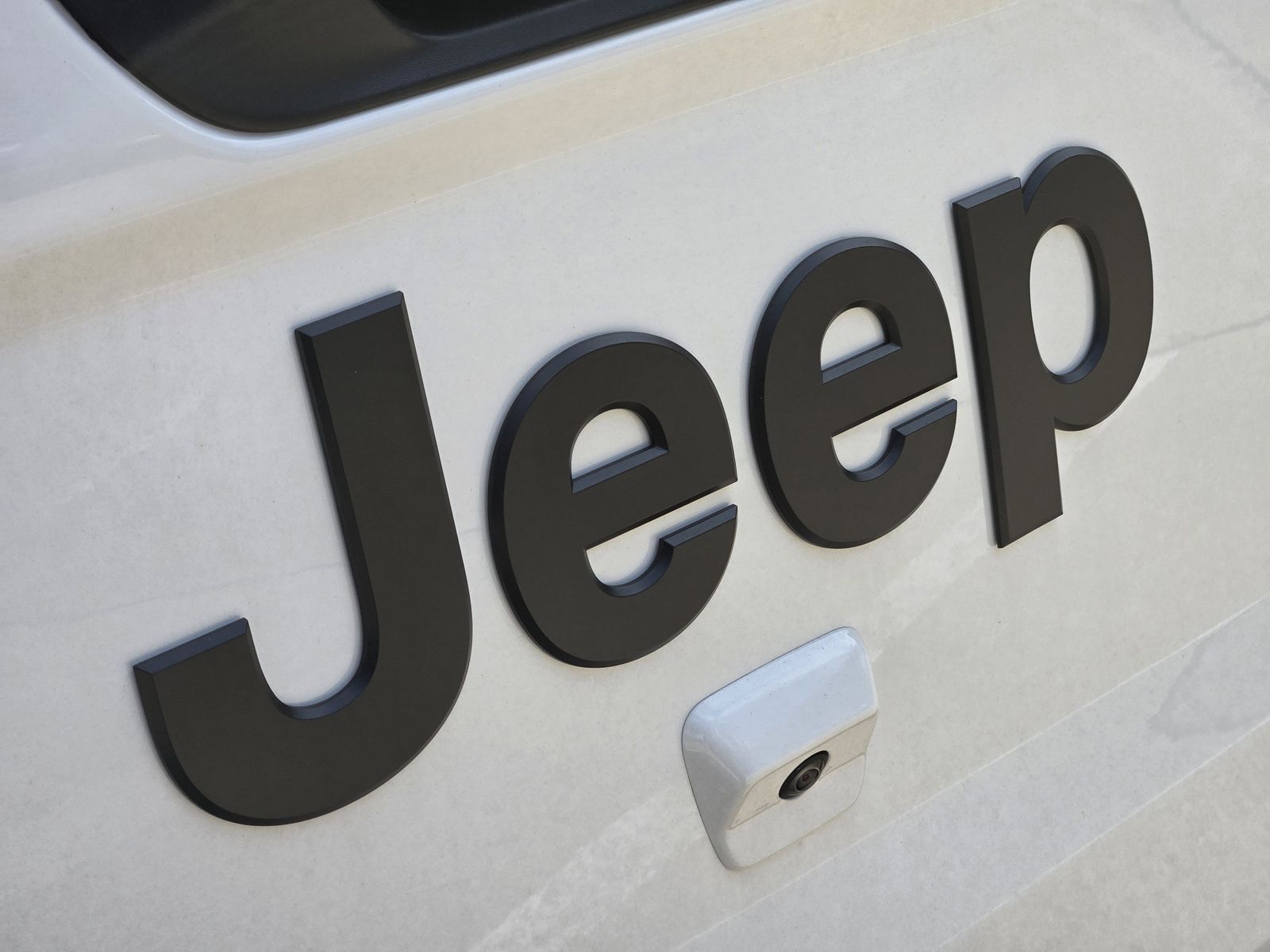 New 2026 Bright White Jeep TEXAS TRAIL 4X4 image 12