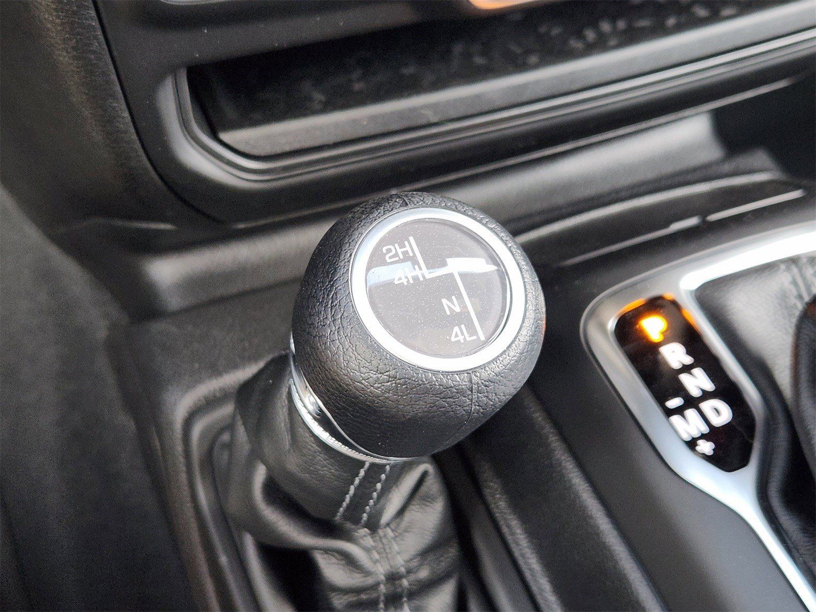 New 2026 Bright White Jeep 4-DOOR SPORT image 22