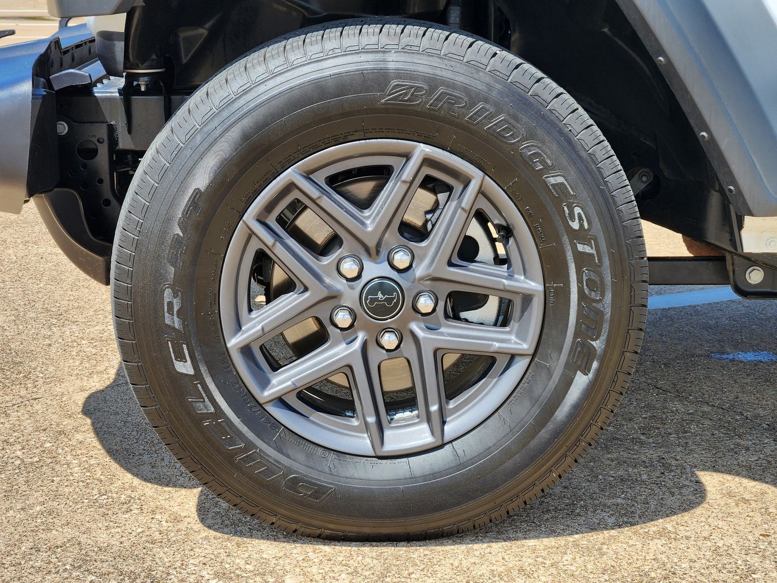 Used 2025 Bright White Jeep Sport image 20