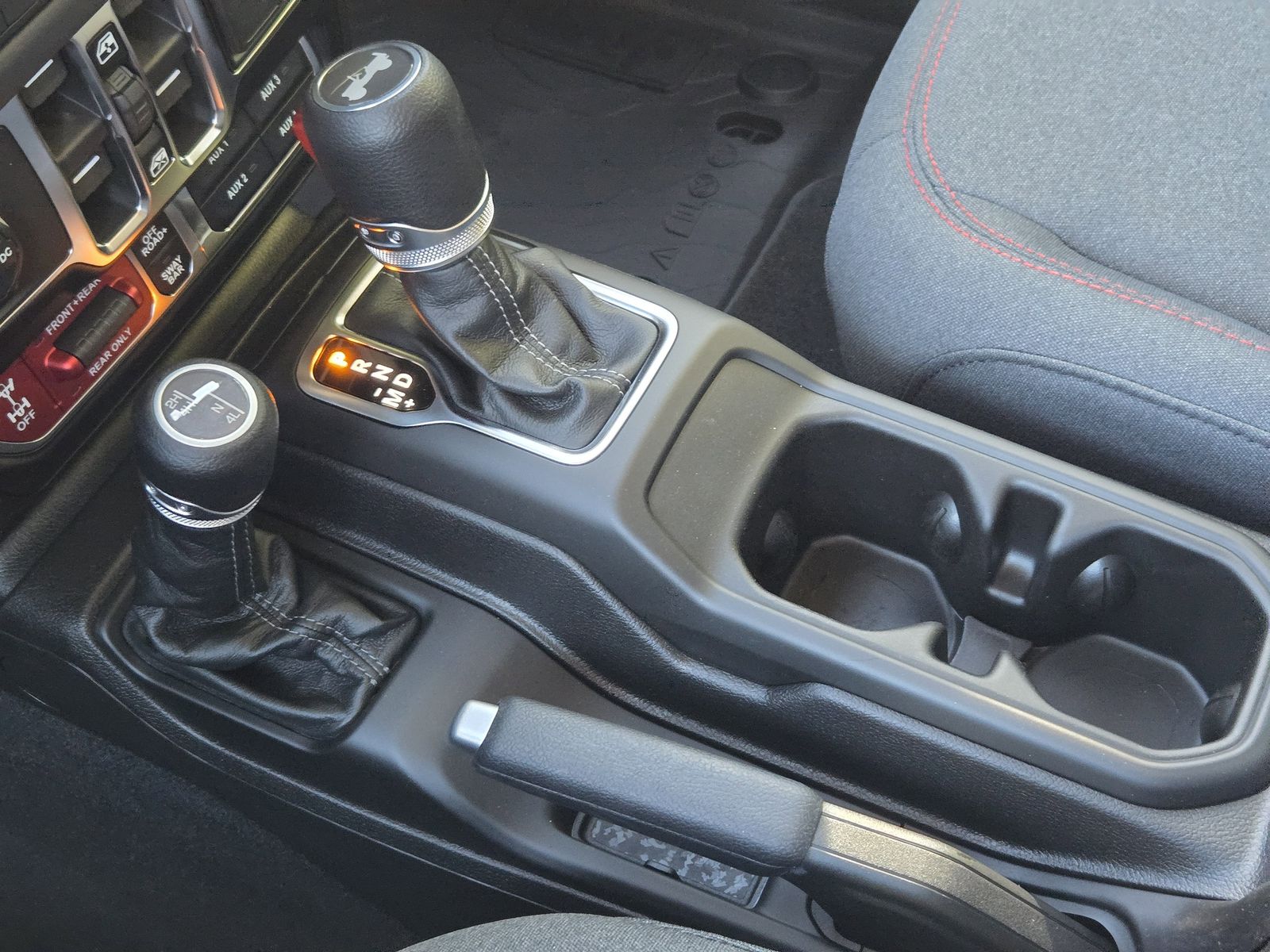 New 2026 Reign Jeep 4-DOOR RUBICON image 19