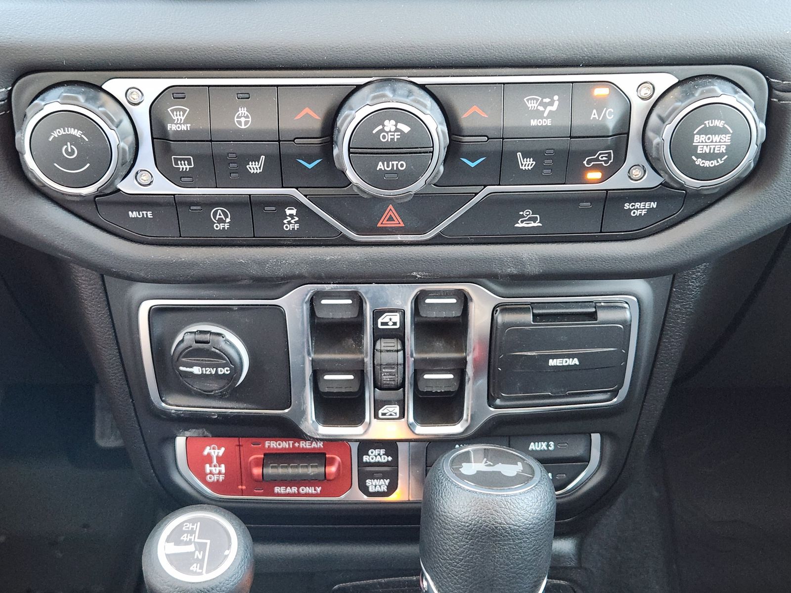 New 2026 Black Jeep 4-DOOR RUBICON image 27