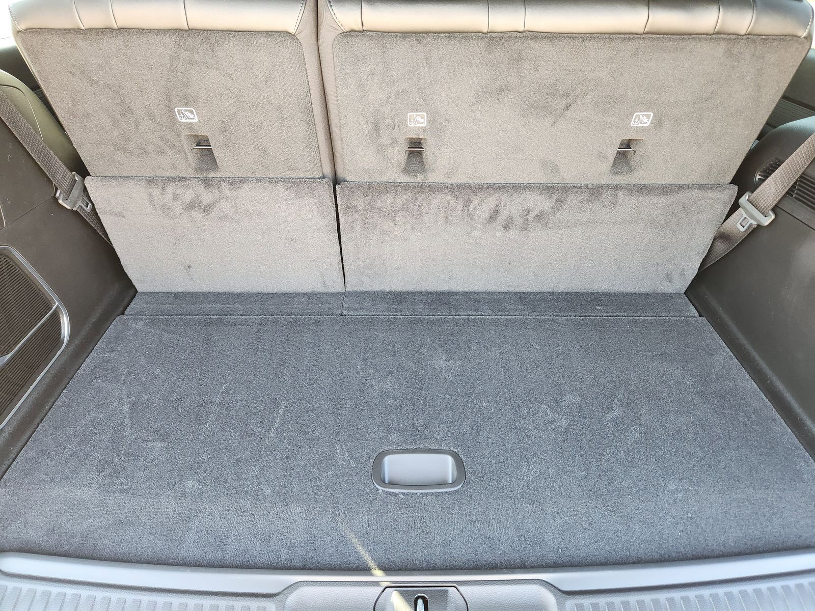 New 2026 Baltic Gray Jeep LIMITED ALTITUDE 4X4 image 41