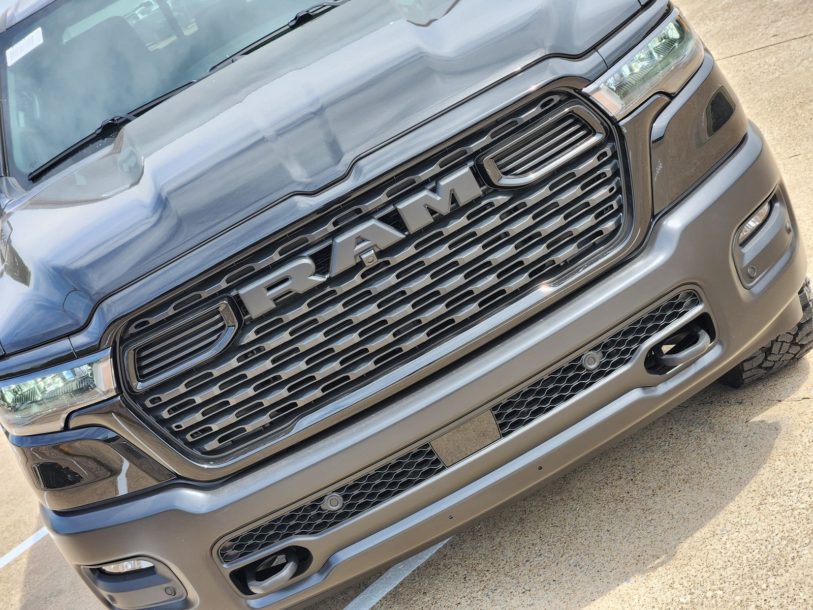 New 2026 Diamond Black Crystal Pearlcoat Ram WARLOCK CREW CAB 4X4 5