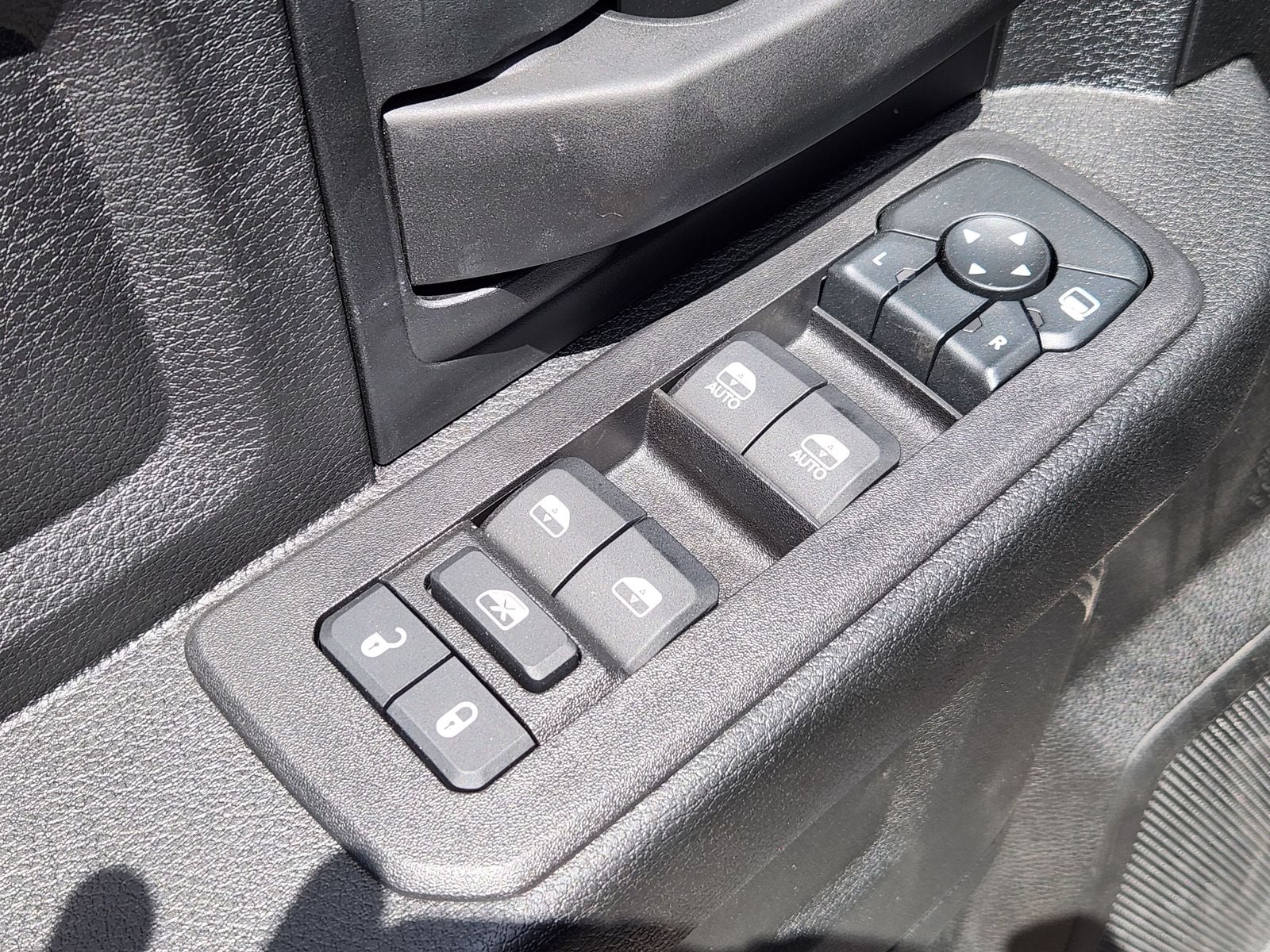 2026 RAM 2500 Tradesman - Photo 33