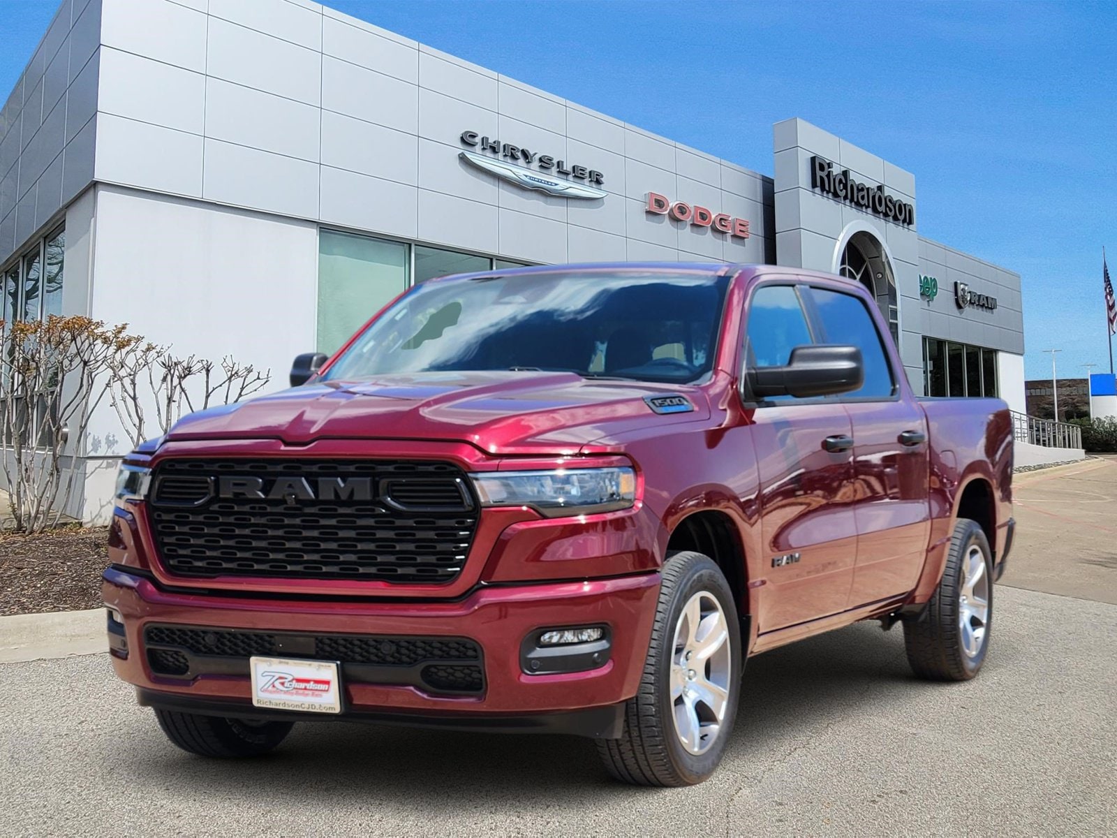 Used 2025 Delmonico Red Pearlcoat Ram Tradesman image 2